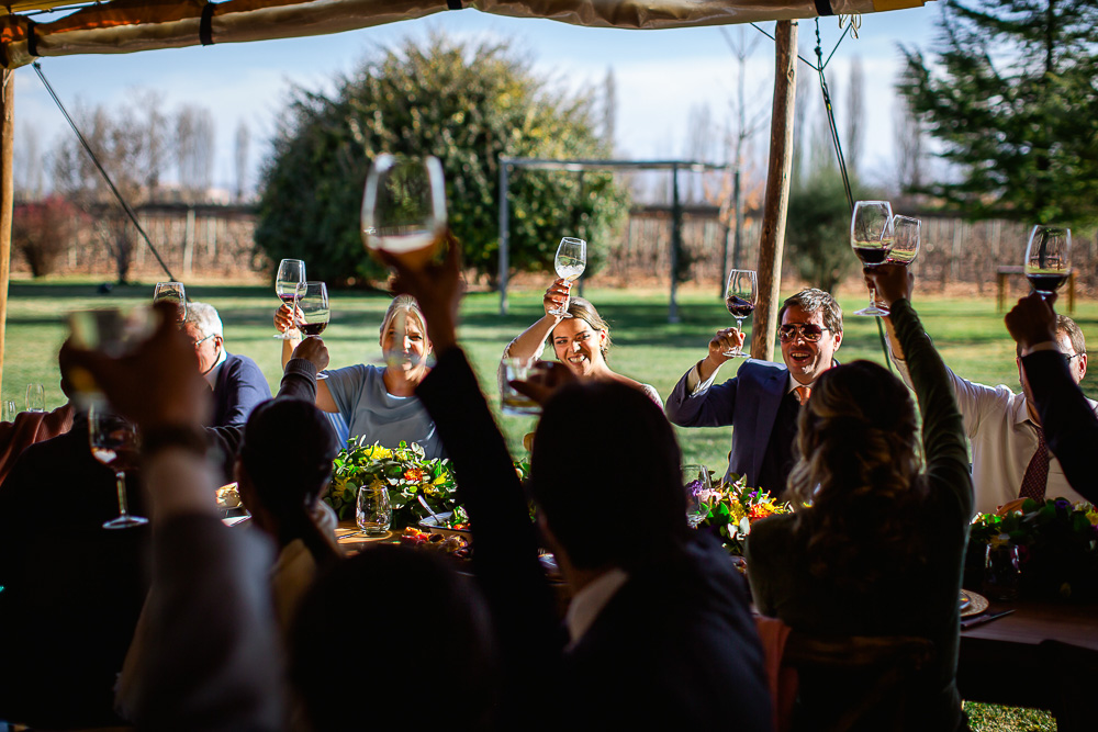 brinde de casamento ao dia almoço de casamento na vinícola susana balbo em mendoza